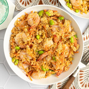 Cauliflower "Fried Rice" with Shrimp, Egg, Edamame & Carrot